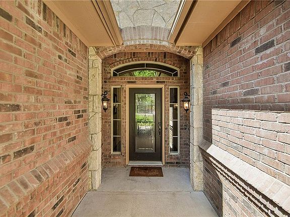 2nd image of 9424 Gleneagles Dr