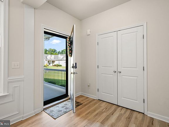 2nd image of 40 Clear Spring Ct