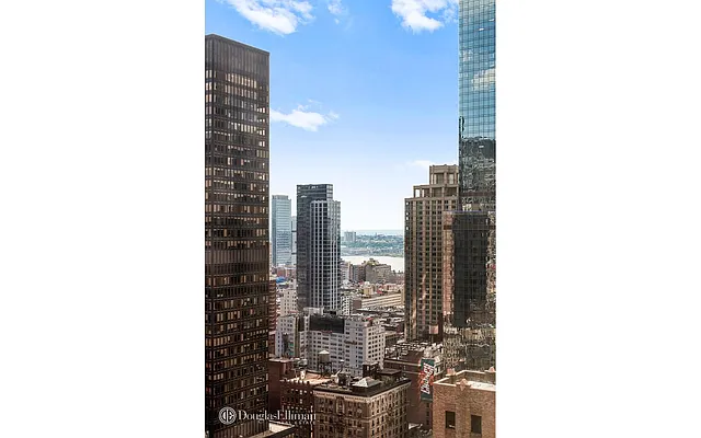 Rented by Douglas Elliman | media 28