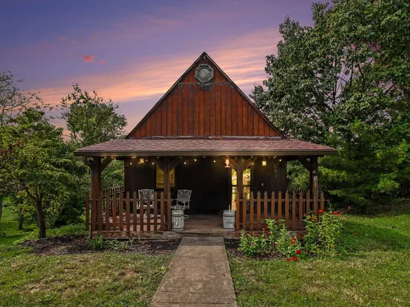 (undisclosed Address), Lawrenceburg, IN 47025