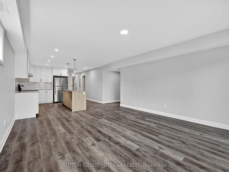 340 Shakespeare St — Photo 11