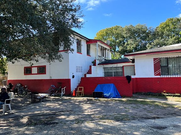 4th image of 1401 25th St S