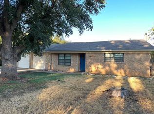 3118 Bluebonnet Ln, San Angelo, TX 76904