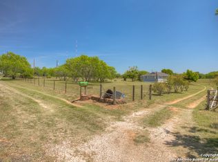 10450 Elmendorf Lavernia Rd, San Antonio, TX 78223