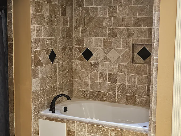 14015 Swiss Hill Dr — Photo 35