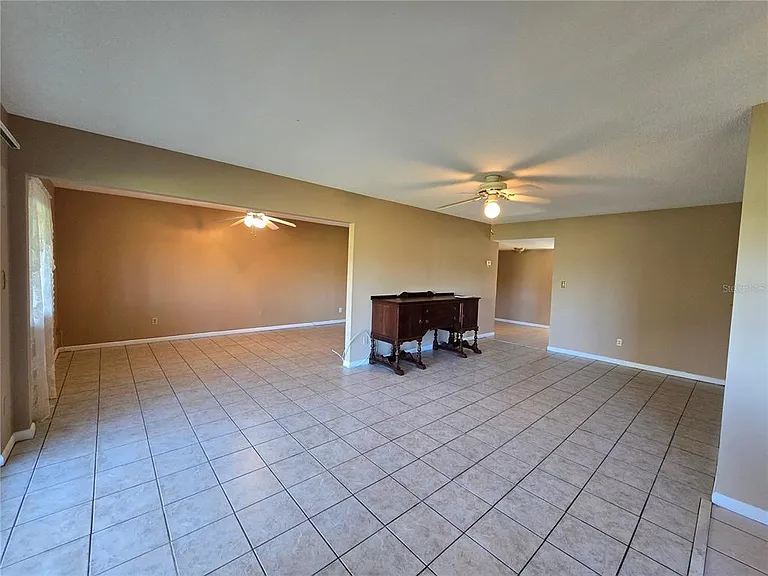 582 Fairways Cir #A — Photo 4