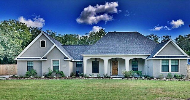 1st image of 106 Misty Ct