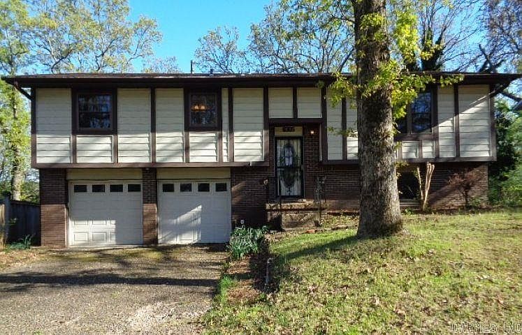 1st image of 6305 Rolling Hills Dr