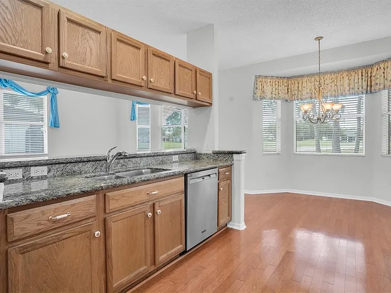 1510 Morning Rose Pl — Photo 17