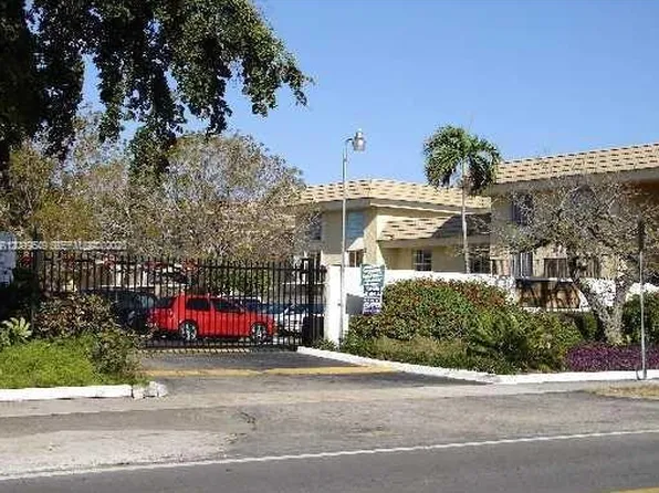 10905 N Kendall Dr, Miami, FL