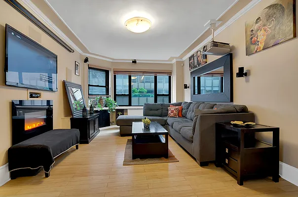 Sold by Keller Williams NYC | media 13