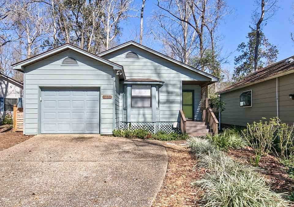 1st image of 1722 Silverwood Dr