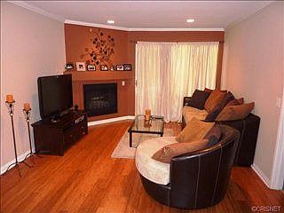 2nd image of 5500 Owensmouth Ave APT 115