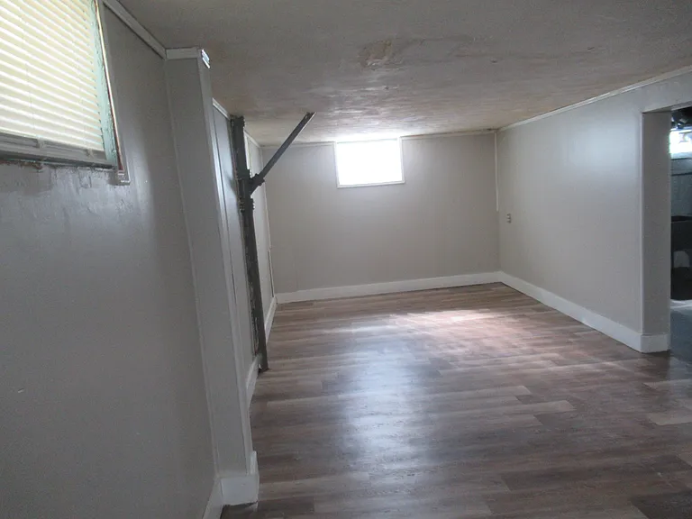 5203 Maplecrest Ave — Photo 24