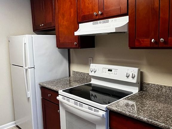 2nd image of 3555 S Bascom Ave #3563-3