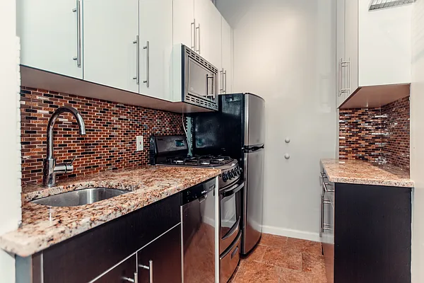 Rented by Joel Scharf, LREB | media 10