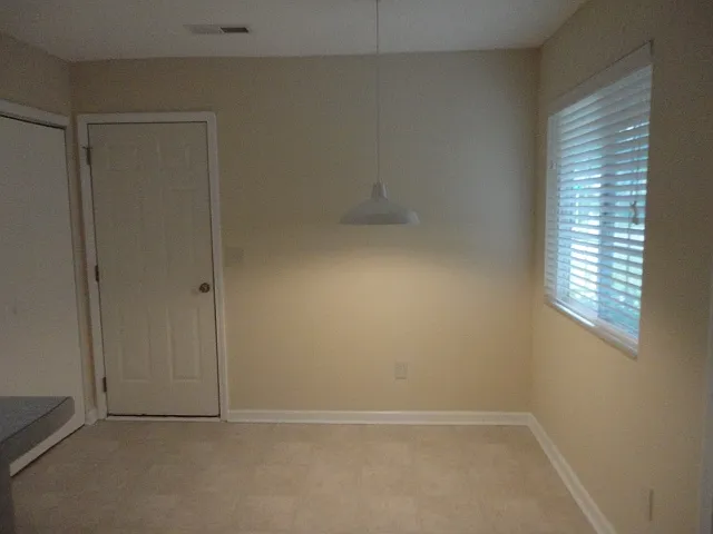 5701 Hiddenlake Dr — Photo 4