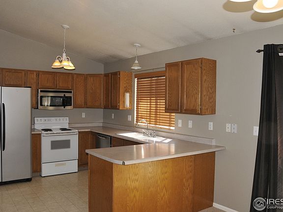 3rd image of 167 50th Avenue Pl
