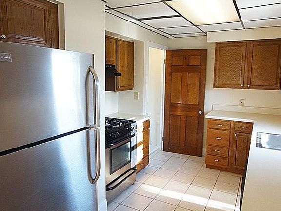 4th image of 1529 Fruitland Ave