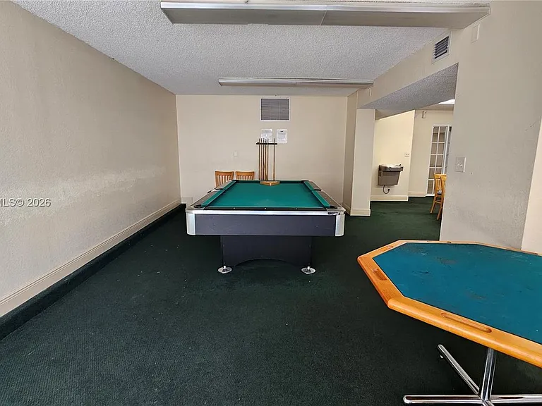 800 Parkview Dr #912 — Photo 27