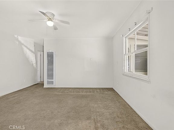 5th image of 113 E 214th St