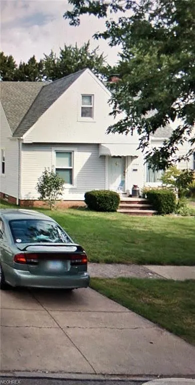 2708 Lincoln Ave photo 1