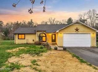 1334 Niggs Creek Rd, Oneida, TN 37841