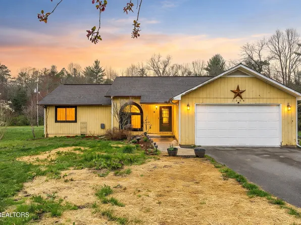 1334 Niggs Creek Rd, Oneida, TN 37841