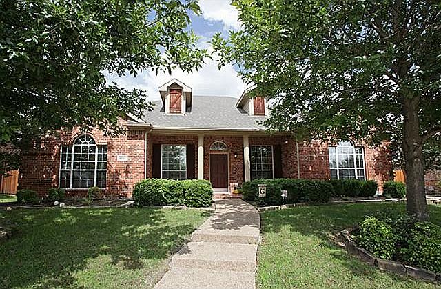 1st image of 6722 Waverly Ln