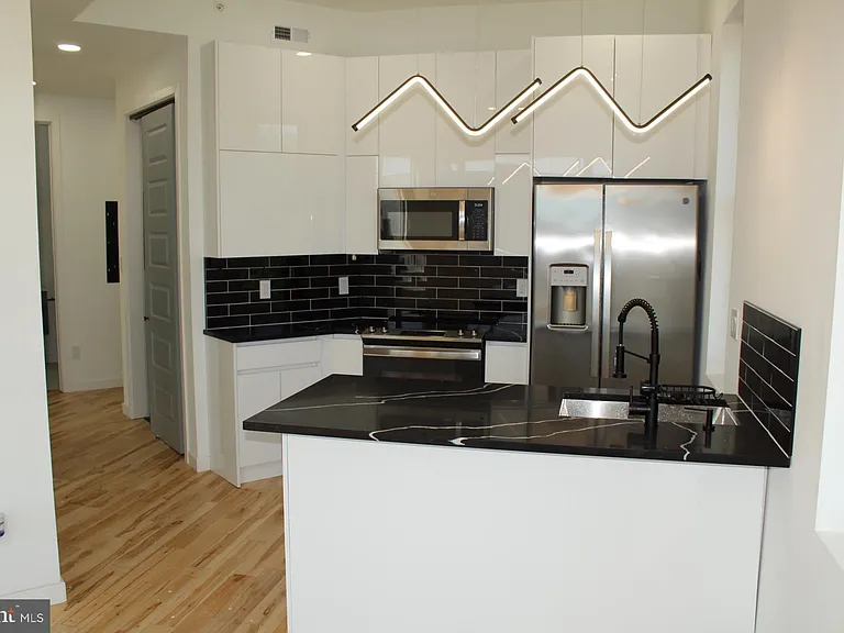 3017 Ridge Ave #B — Photo 10