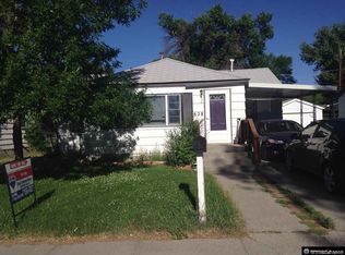 828 Rainbow Dr, Riverton, WY 82501