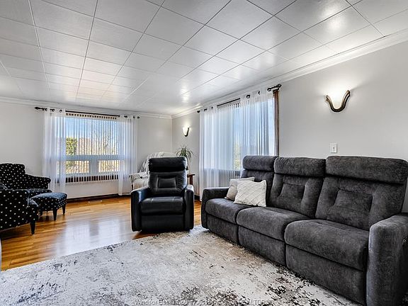 4th image of 1118 Mersea Rd #2