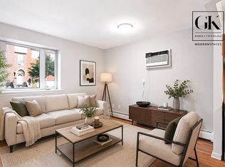 25-24 45th St #1A, Astoria, NY 11103