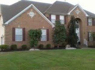 70 Azalea Pl, Piscataway, NJ 08854