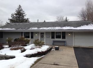 118 New Rd, Kendall Park, NJ 08824