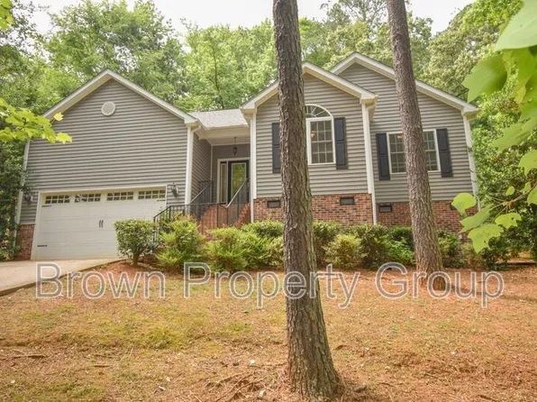 3270 Argyll Dr, Sanford, NC 27332