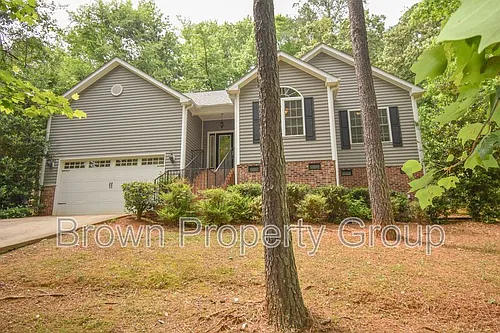 3270 Argyll Dr Photo 1