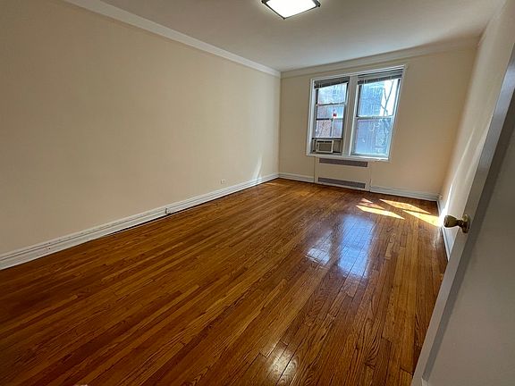 3rd image of 114-06 Queens Blvd #8DD