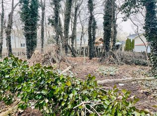 Concord Rd, Shirley, NY 11967