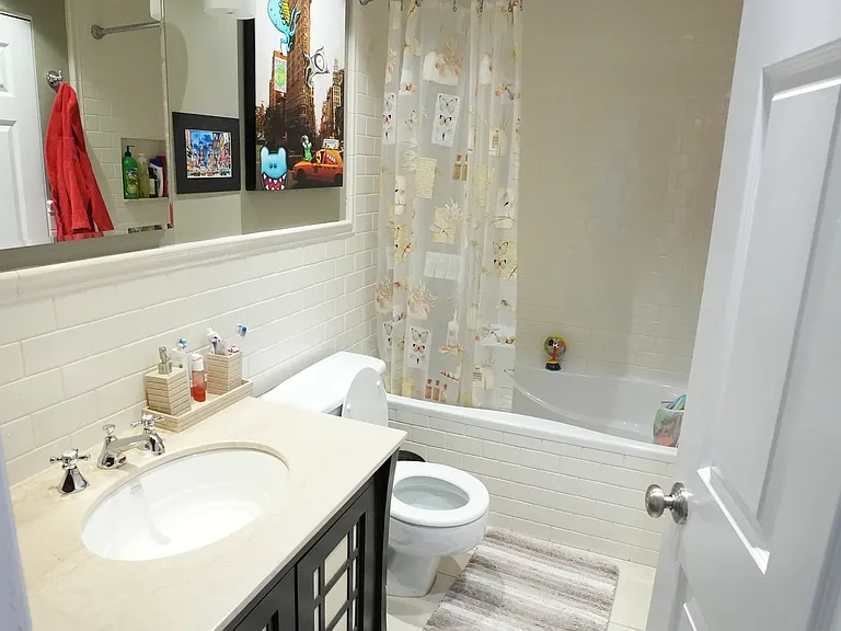 100 W 89th St #7F — Photo 8