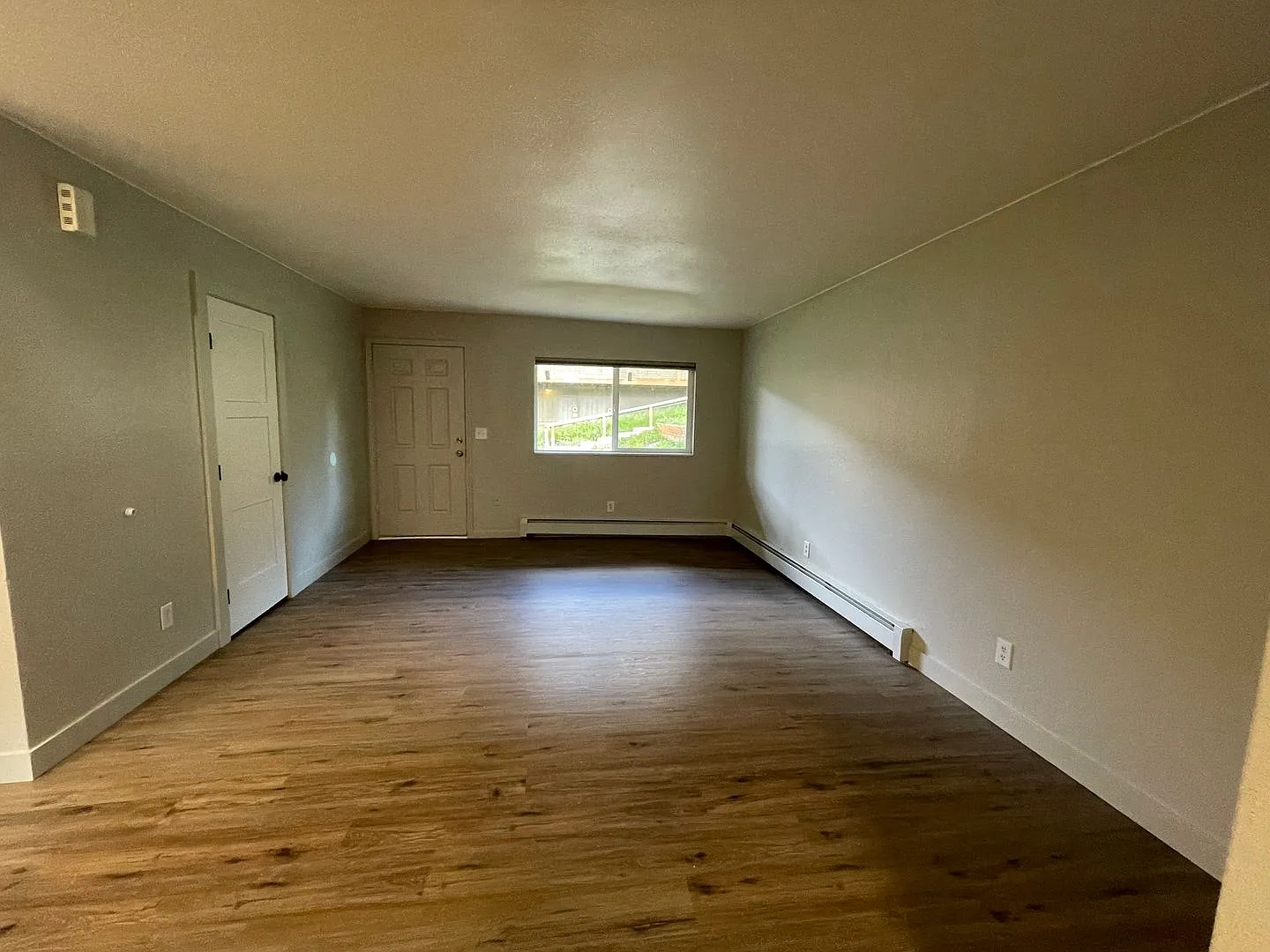 Sandpiper Apartments — Photo 4