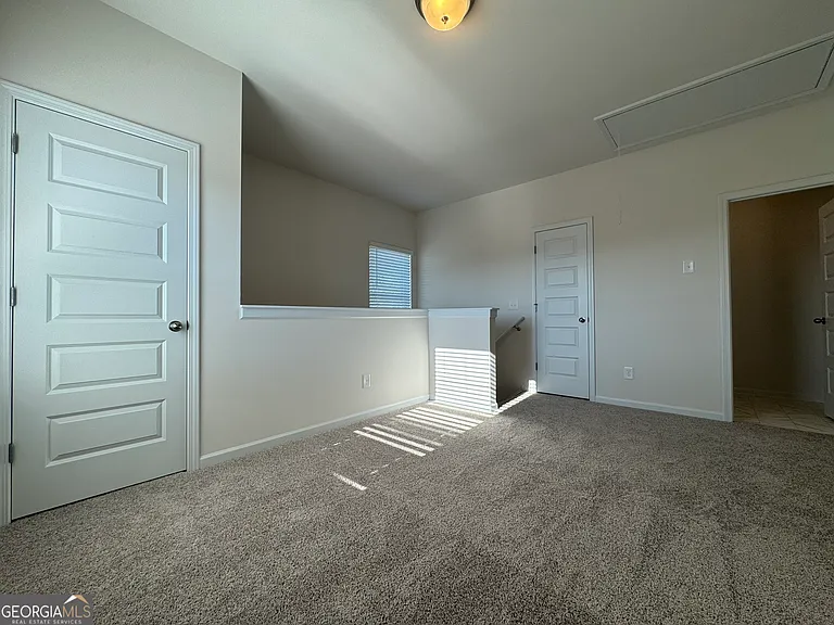 190 Fair Oak Ln — Photo 14