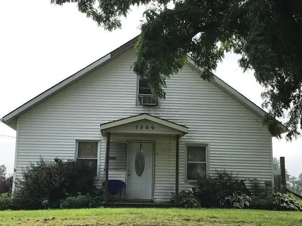 7569 Canyon Rd, Hebron, OH 43025