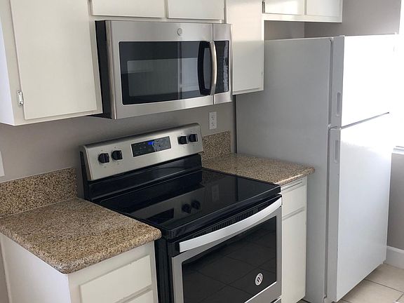 2nd image of 335 Van Houten Ave APT C