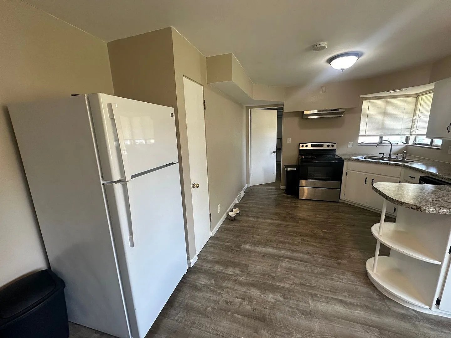 2 Bedroom Charmer in O'Fallon! — Photo 3