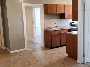1 Grafton St APT A, Millbury, MA 01527