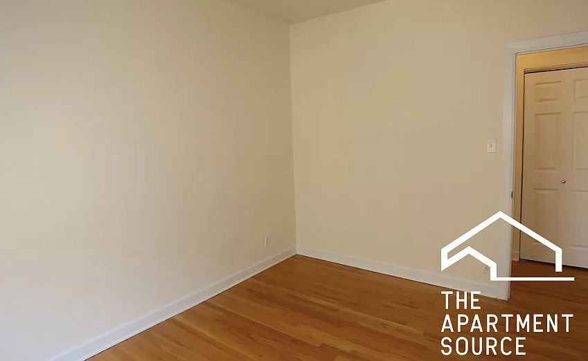 1st image of 3920 N Pine Grove Ave APT 2S