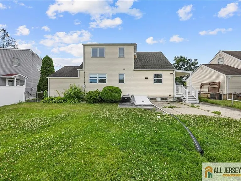 16 Tappan Ave — Photo 17
