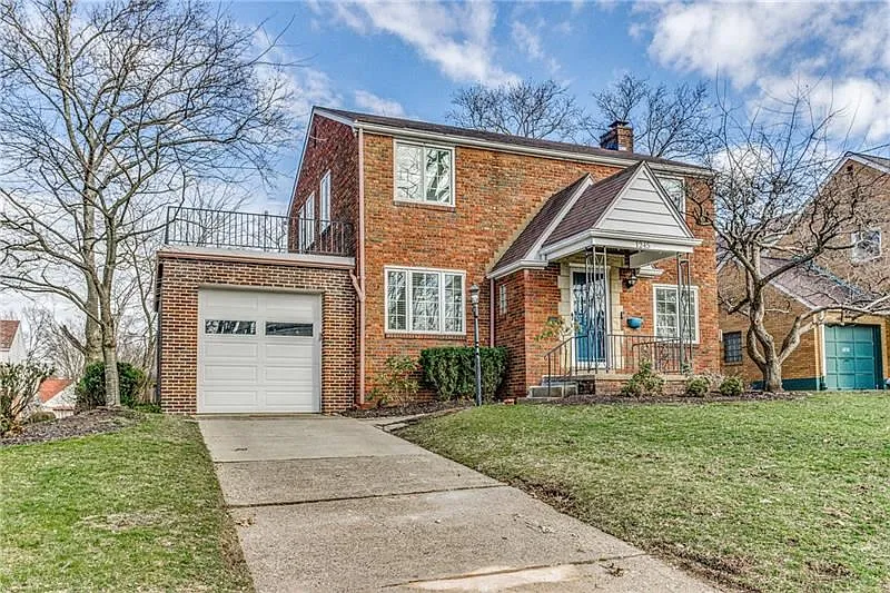 1245 Windermere Dr photo 1