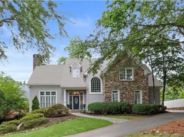205 Powers Cv, Sandy Springs, GA 30327